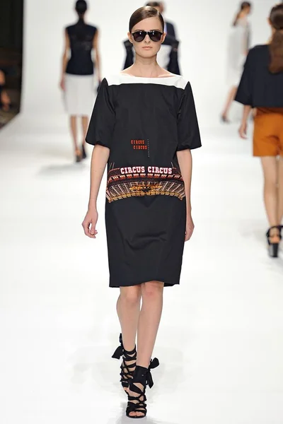Look 47